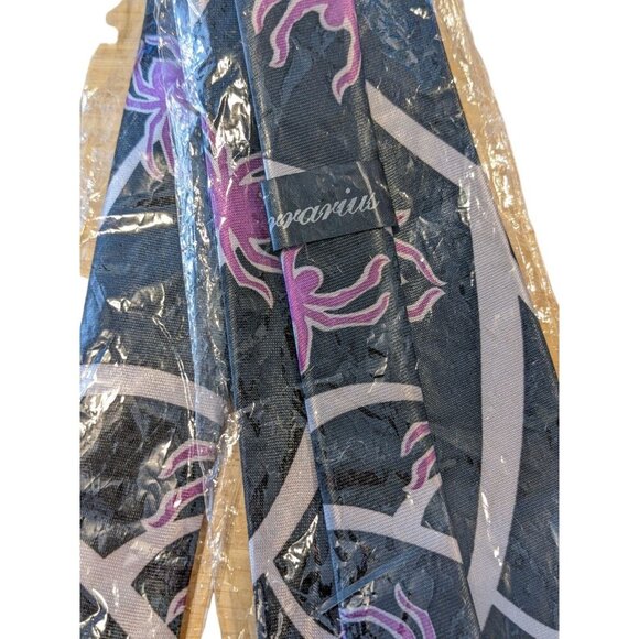 Mens Necktie Tie Halloween Novelty Spiders Cobwebs Spooky Purple Black 58 Inches - Picture 2 of 3
